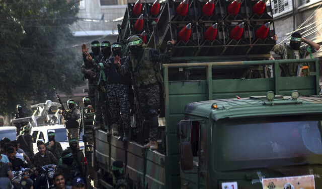 L’Égypte dissuade le Hamas de tirer des roquettes sur Israël après les affrontements sur le Mont du Temple