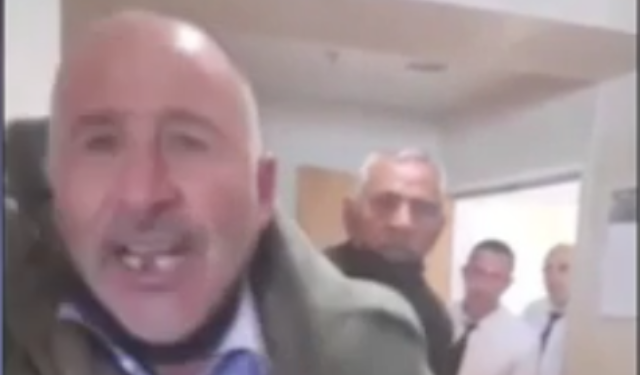 Le père du terroriste condamné menace le père du soldat victime du meurtre