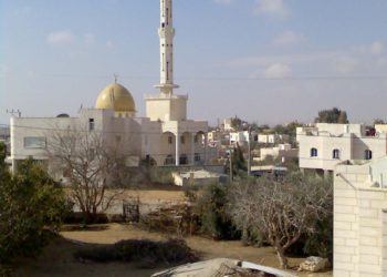 Guerre entre tribus bédouines : un adolescent blessé dans un incendie criminel