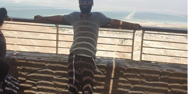 Trois jours après l’attaque terroriste d’Elad qui a laissé les médias français indifférents, des détails continuent d’être révélés