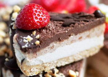 Pour Shavouot, Ayelet Shaked partage sa recette du gâteau au fromage et chocolat