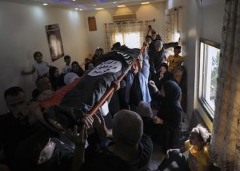 Le père d’un chahid accuse l’autorité palestinienne