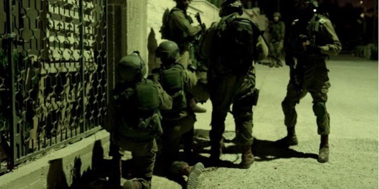 Les forces de défense d’Israël ont arrêté 10 terroristes dans toute la Judée et la Samarie
