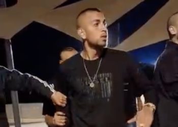 Quatre Arabes ont été arrêtés après avoir déclenché une bagarre à la plage Olga