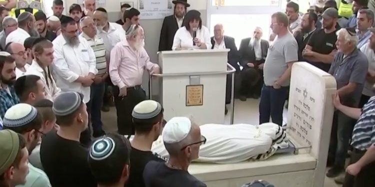 Encore un scandale de la faiblesse du gouvernement : Tsahal a été empêché de démolir la maison des terroristes d’Ariel