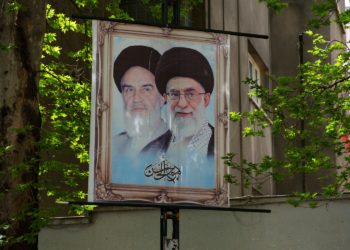 L&rsquo;Ayatollah Khamenei applaudit la position anti-israélienne de Poutine