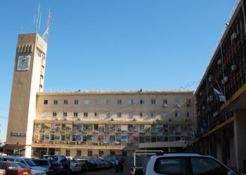 Le maire de Petah Tikva Rami Greenberg accusé de corruption et d&rsquo;extorsion de fonds