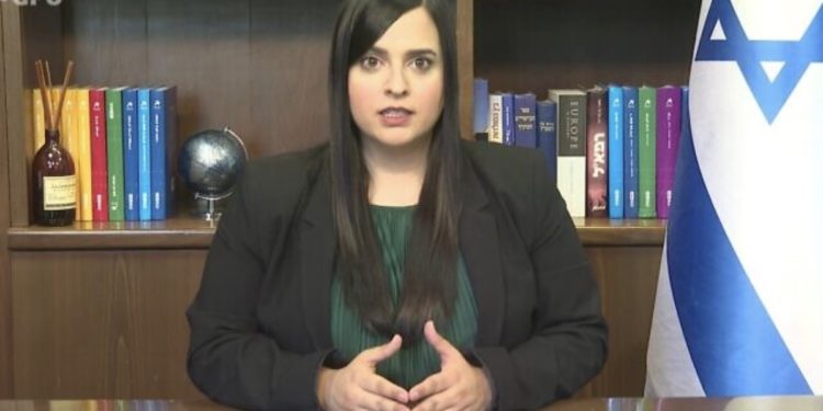 Une Olah Hadasha qui a fait son alyah en 2009 devient porte-parole internationale du Premier ministre Yair Lapid