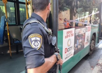 L&rsquo;homme qui a neutralisé un terroriste : « J&rsquo;ai un grand mérite »