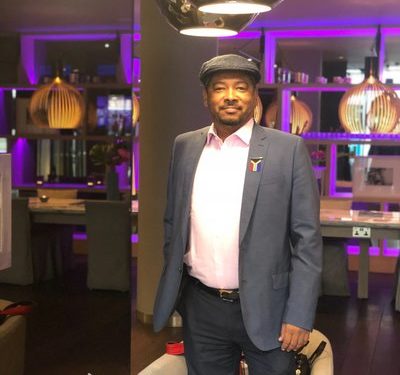 Un universitaire antisémite Sud-Africain montre comment on passe de « l’injustice raciale » à l’antisémitisme