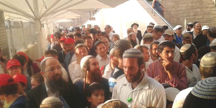 Le Hamas interdit aux Juifs de se rendre au Mont du Temple pour Tisha B’Av et appelle les musulmans à les attaquer