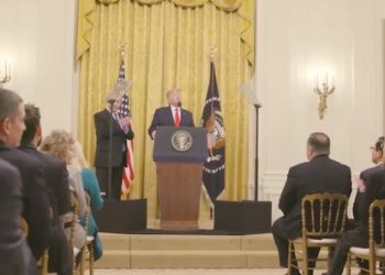 Une lettre de Trump que le Jerusalem Post a reçue affirme qu&rsquo;il a soutenu la souveraineté israélienne en Judée Samarie