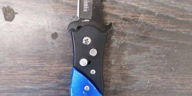 Terroriste armé d’un couteau arrêté à un point de passage de Judée Samarie