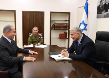 Pour la première fois depuis qu&rsquo;il a quitté le pouvoir : Netanyahu a rencontré Lapid pour une réunion de mise à jour de sécurité