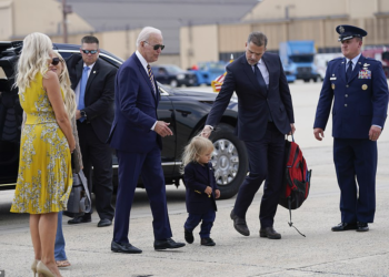 Joe Biden refuse l’appel urgent du Premier Ministre Yaïr Lapid parce qu’il est en vacances