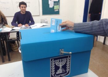 Un sondage révèle que seuls 16% des Haredim sont prêts à adhérer à une coalition de gauche