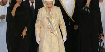 Pourquoi la défunte reine Elizabeth d’Angleterre n’a jamais visité Israël ? La Jordanie oui, l’Egypte oui, et plus de 120 pays, mais pas Israël…