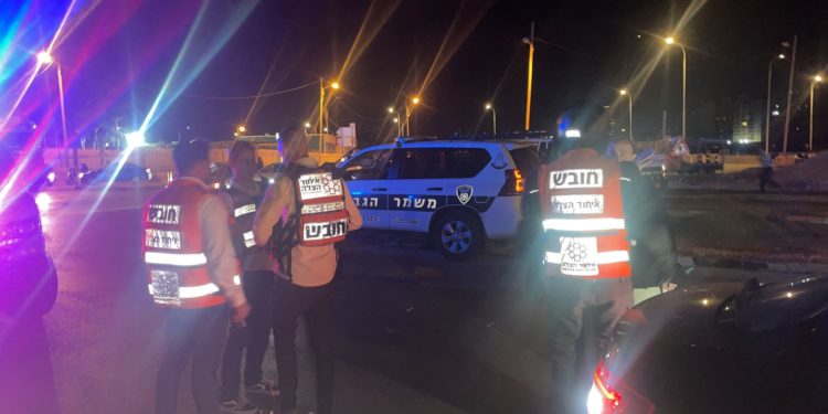 Police israélienne : L’Arabe qui a été attrapé avec un couteau à Qalandia est un terroriste qui allait commettre un attentat