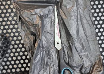 Une gardienne de prison poignardée à coups de ciseau par une femme arabe