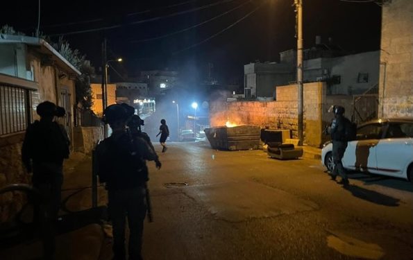 Deux officiers de Tsahal blessés après que des bombes artisanales aient été lancées sur eux à Issawiya