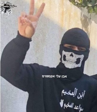 Un agitateur adolescent arabe tué par balle alors qu’il tirait à coups de pierres sur les pare-brises des voitures israéliennes qui circulaient