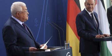 L’Allemagne blanchit Mahmoud Abbas pour ses propos négationnistes de l’holocauste : « quand Abbas le dit, ce n’est pas un crime »