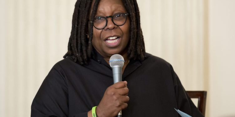 L’actrice Whoopi Goldberg (La couleur pourpre) nie que le Hamas et les Talibans sont des terroristes