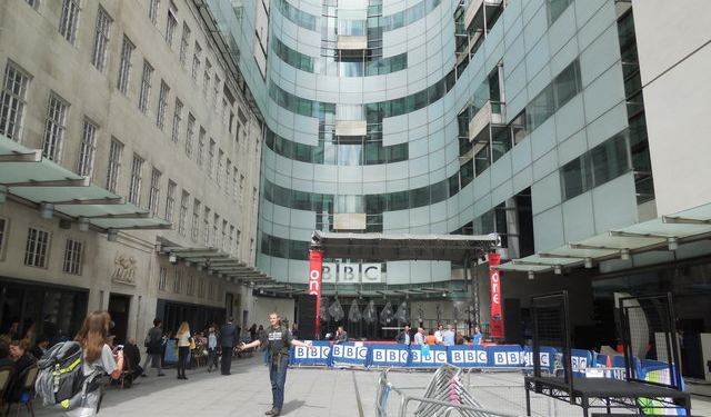 La BBC s’excuse pour son traitement « inacceptable » des plaintes pour partialité anti-israélienne.