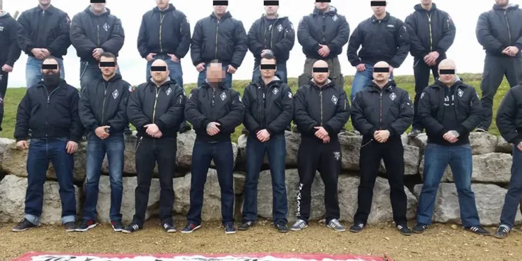 Relaxe du leader d’un groupuscule français néo-nazi qui voulait « éviter son anéantissement par les chiens d’Israël et les fils d’Allah »