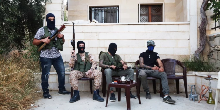 Le Hezbollah positionne des armes et des combattants en Syrie par crainte d’une attaque israélienne