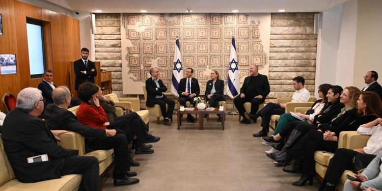 Le gouvernement de gauche n’a pas marché comme prévu : 2,6 millions d’Israéliens vivent dans la pauvreté depuis 2020