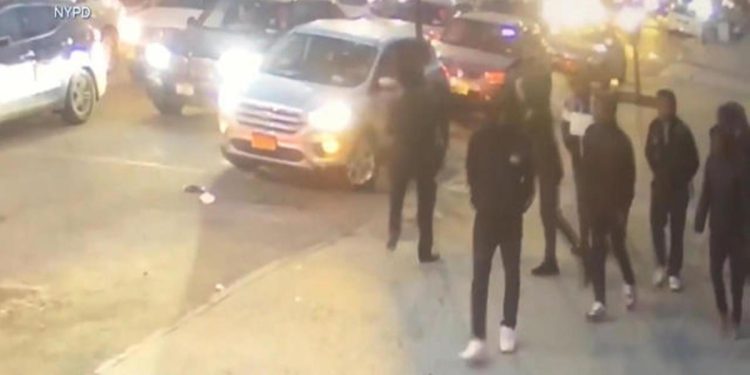 Sondage : Les Noirs américains sont les plus antisémites, et ils sont « fatigués d’entendre parler de l’Holocauste »