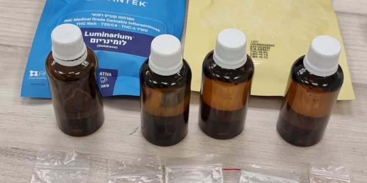 Cristal et cannabis : un enseignant de Ramla arrêté avec des doses de drogue dans sa voiture