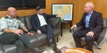 Netanyahou se range du côté de Smotrich et retire l’administration civile à Gallant, conformément aux accords de coalition