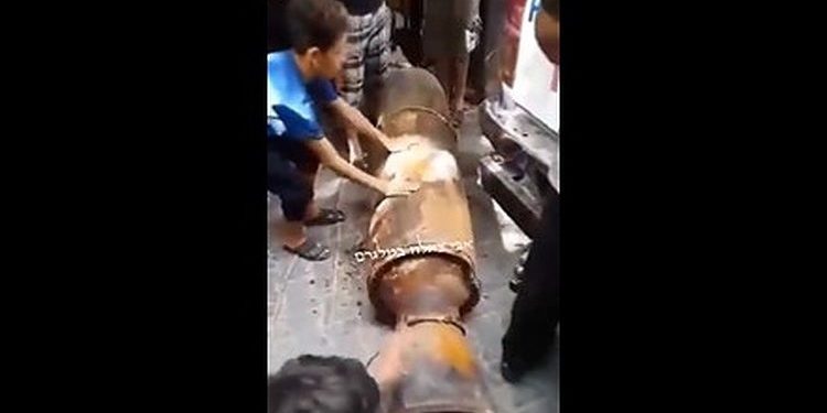 Crétins terroristes : après des jours de menaces, une roquette visant Israël retombe … dans Gaza