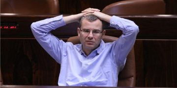 Pan dans les dents de l&rsquo;opposition : le public soutient massivement les réformes judiciaires