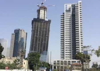 Les députés haredi veulent annuler le projet socialiste de Bennet/Lapid de taxe d&rsquo;entrée à Tel Aviv