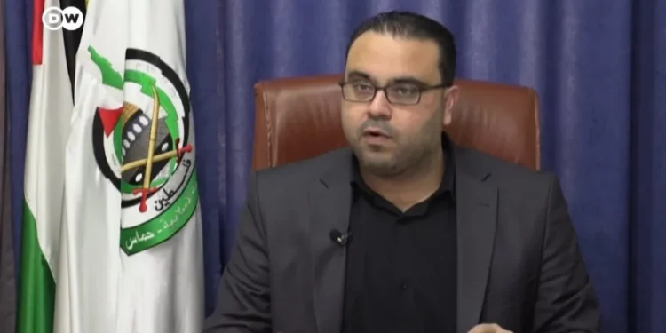 La radio d’Etat allemande Deutsche Welle diffuse la propagande d’un terroriste du Hamas sans l’identifier auprès des auditeurs