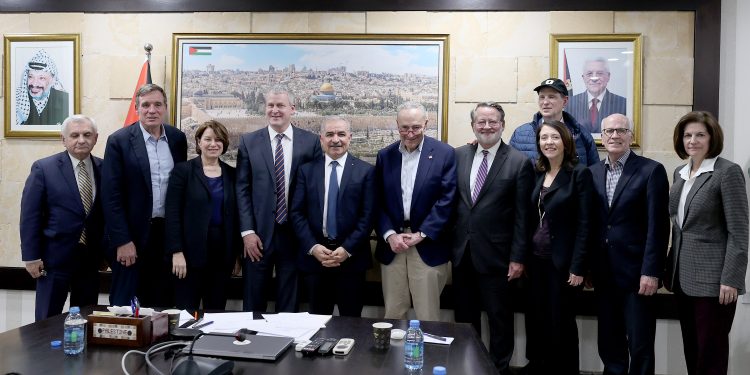 Le Premier ministre palestinien à la délégation américaine : « les implantations nuisent à la solution à deux États »