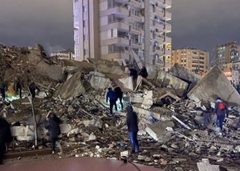 Tremblement de terre en Turquie et en Syrie : plus de 230 morts