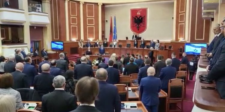 Vidéo : l’hymne national israélien, l’Hatikva, chanté dans un parlement musulman