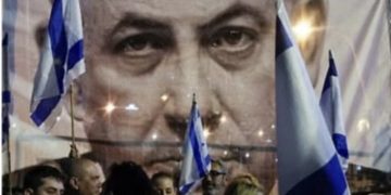 Les masques tombent. Le onzième samedi de manifestations était clairement anti-Netanyahou