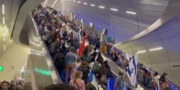 Un coup d’Etat fasciste a commencé en Israël : pour être obéie, la gauche déclenche une grève générale de l’économie