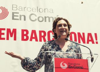 La maire communiste de Barcelone poursuivie en justice pour avoir rompu les liens avec Israël