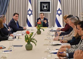 Le député Danon à propos des entretiens à la résidence du président : « Je suis optimiste : nous pouvons trouver un dénominateur commun »