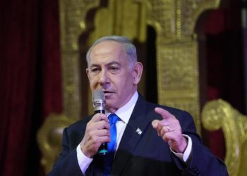 Le Premier ministre Netanyahou et son épouse Sara ont participé aux célébrations de la Mimouna à Hadera