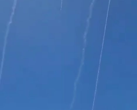 35 roquettes tirées sur Israël depuis le Liban, trois blessés