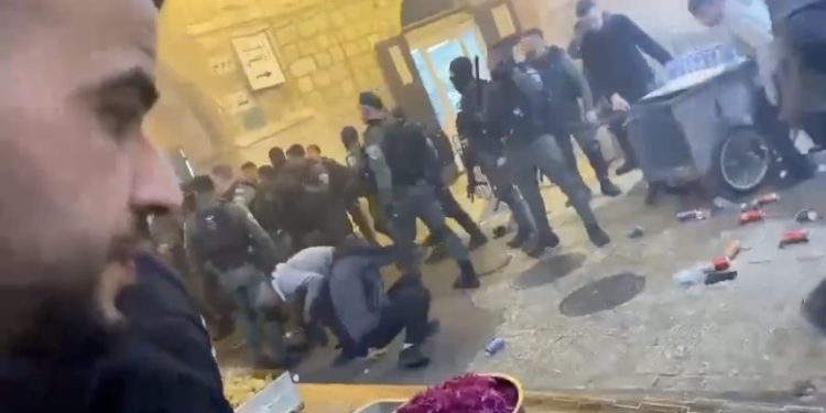 Émeutes à Jérusalem, Nazareth, Sakhnin et Umm al-Fahm pendant la nuit – un soldat blessé