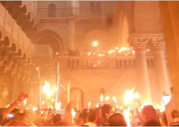 Les responsables de l&rsquo;Église de Jérusalem ne sont pas honnêtes au sujet des restrictions israéliennes sur les célébrations du « feu sacré » le 15 avril
