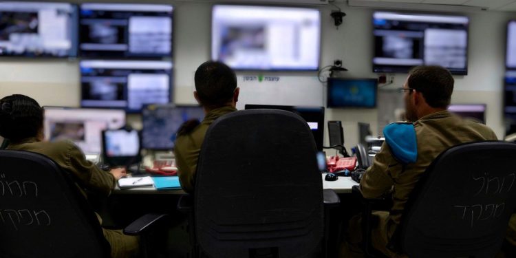 Le commandant d’une unité d’élite du Corps des gardiens de la révolution islamique d’Iran est responsable des tirs de roquettes depuis la Syrie sur Israël